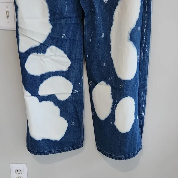 New Women's Baggy Fit Super Wide Leg Spoon Jeans sz 24 bleach wash denim NWT - Picture 4 of 4